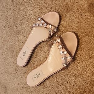 Valentino Garavani Rockstud Glam Flat Crystal-Stud Satin Slide Sandals